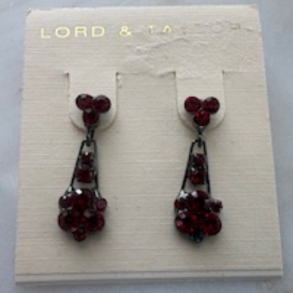 VINTAGE - Lord & Taylor pierced dangle drop earrings-Clusters of red rhinestones